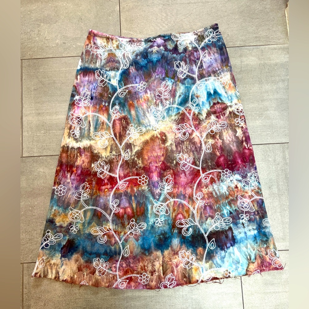 Boho Multicolor Women's Skirt - cool tie dye look w floral embroidery too!